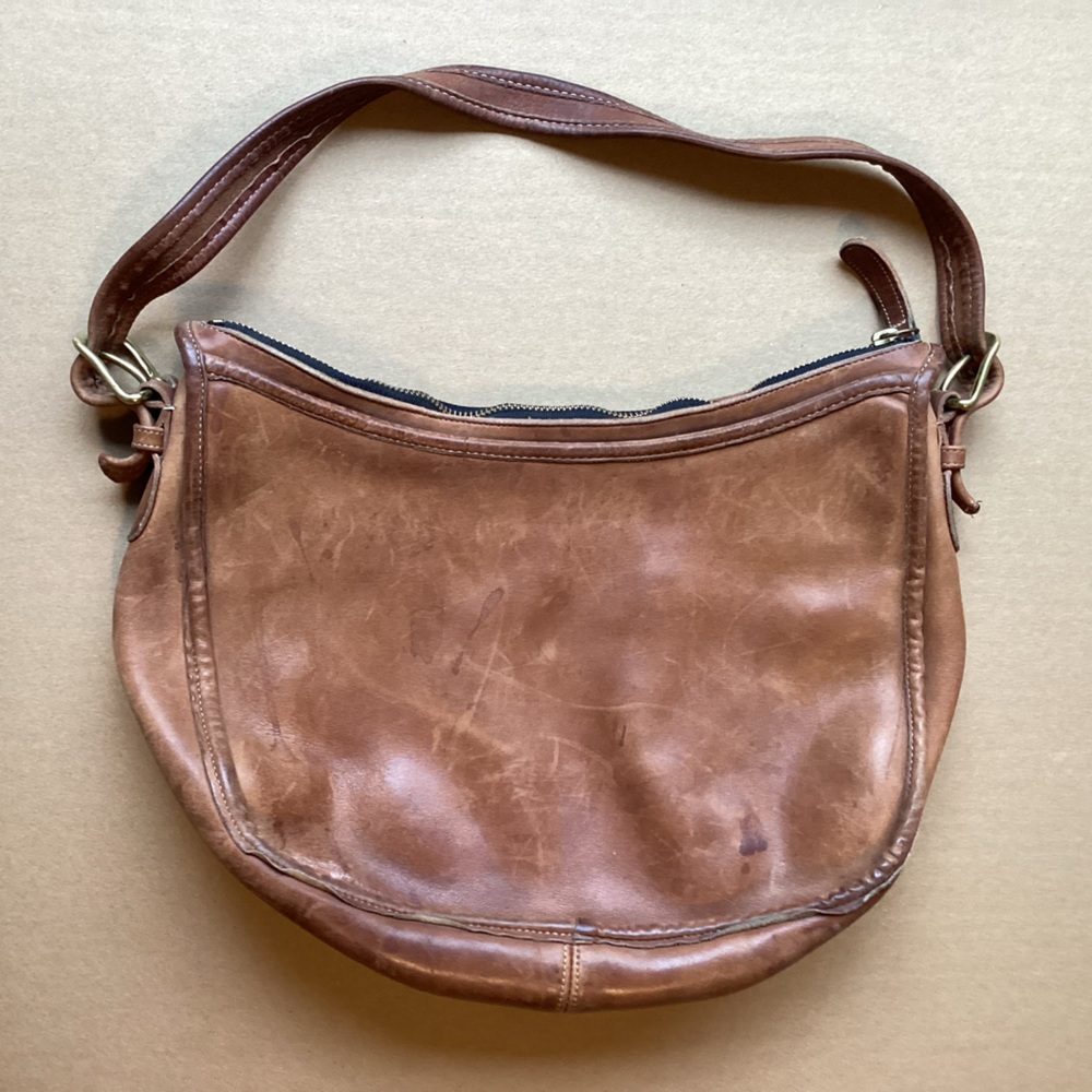 Vintage 70s-80s Coach Leather purse serial 049-3115